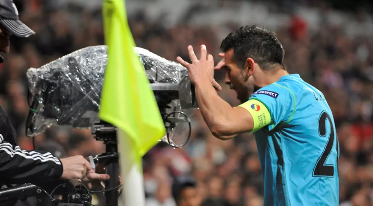 Cadu n-are limite: ”Pot să fumez un pachet pe zi!”