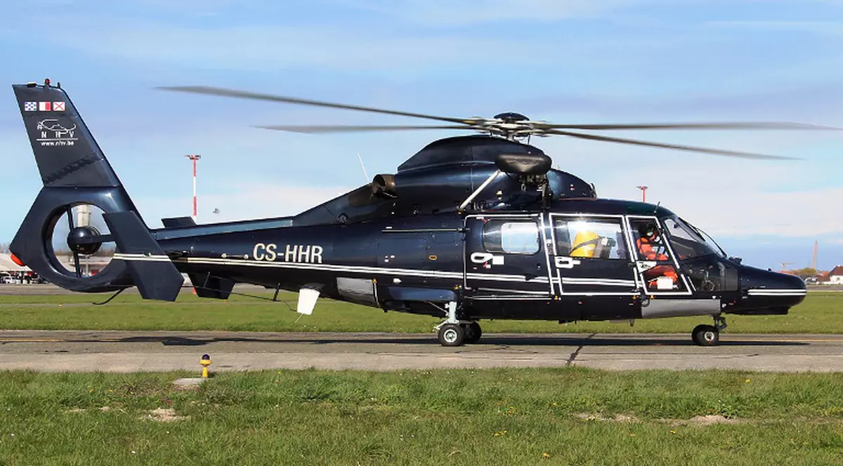 Bogătaşii români şi-au tras în ultimul an avioane şi elicoptere de zeci de milioane de euro