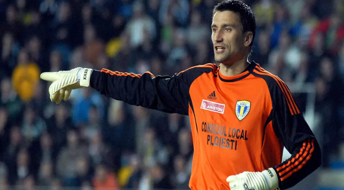 Hamutovski şi Hamza Younes rămân la Petrolul