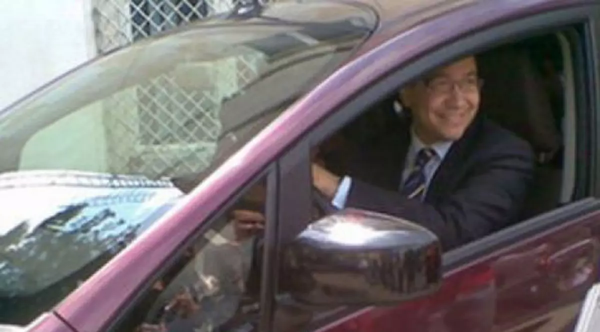 Ponta, prietenos cu mediul: "Am solicitat SPP o maşină hibrid, care să polueze cât mai puţin"
