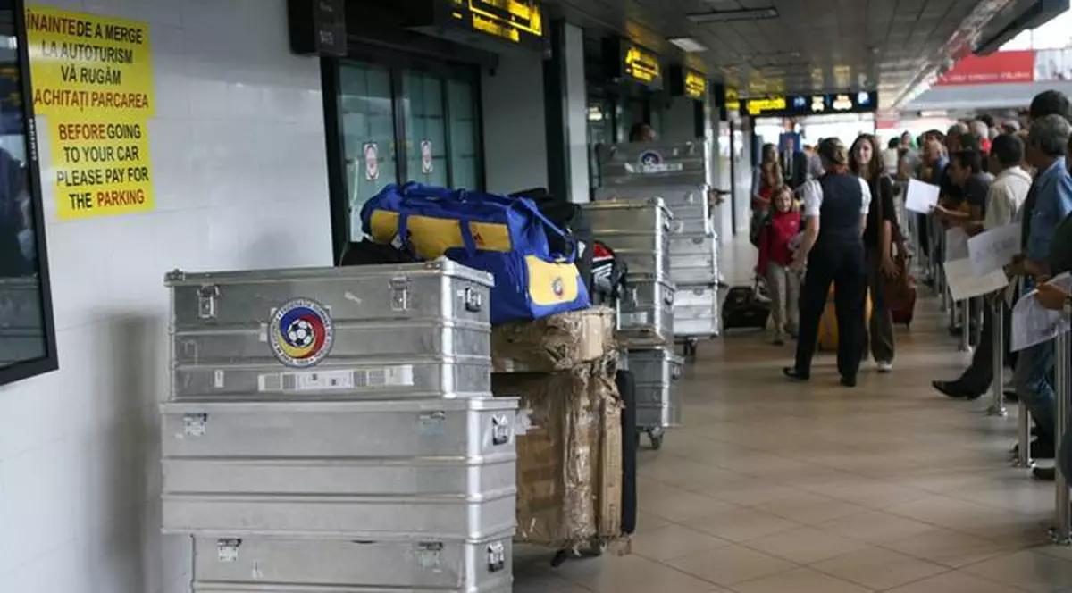 “Tricolorii” au plecat spre Elveţia