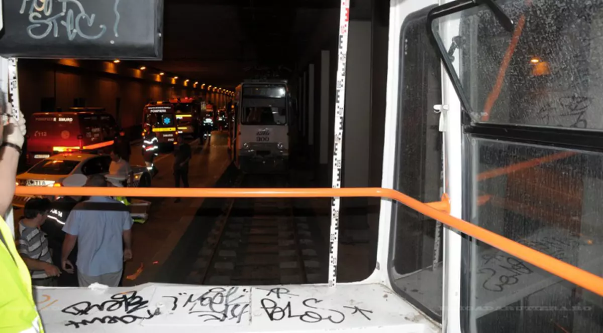 Iată PRIMELE  IMAGINI din tramvaiul groazei! | EXCLUSIV