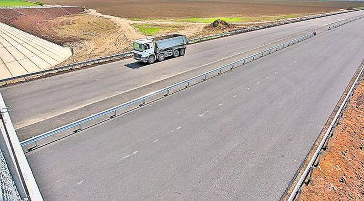 Îţi vine să crezi? În România va fi deschisă o autostradă înainte de termen