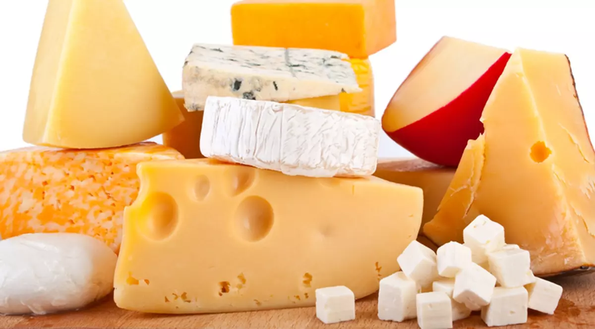 Hai să vezi o coloană făcută din brânză