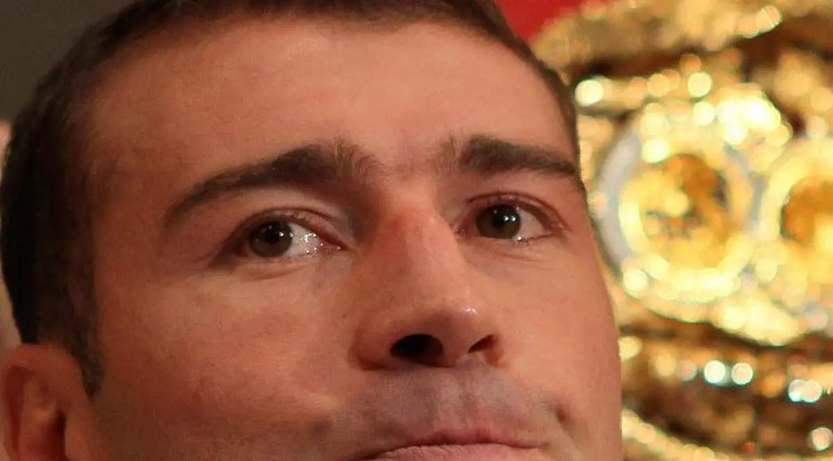 Bute a fost învins, dar i-a făcut KO pe britanici! Gestul SENZAŢIONAL cu care BUTE a smuls aplauzele englezilor