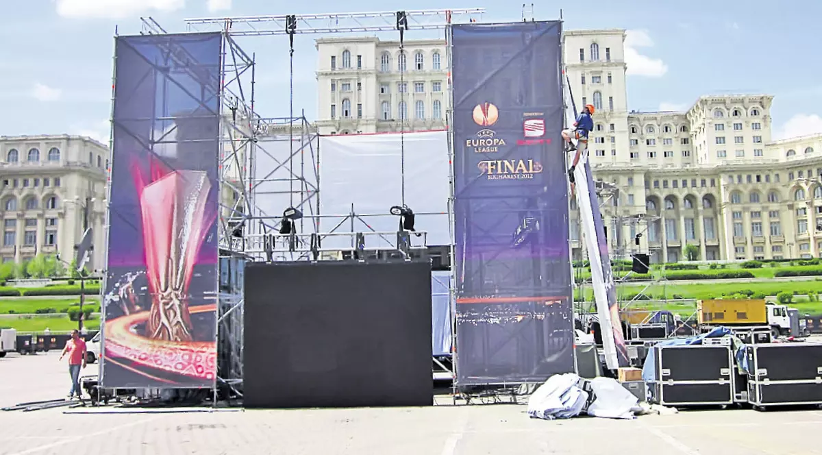 Ce gafă! Chiar vă bateţi joc?