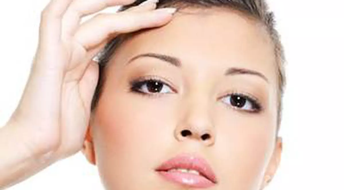 Scapă de riduri prin gimnastică facială