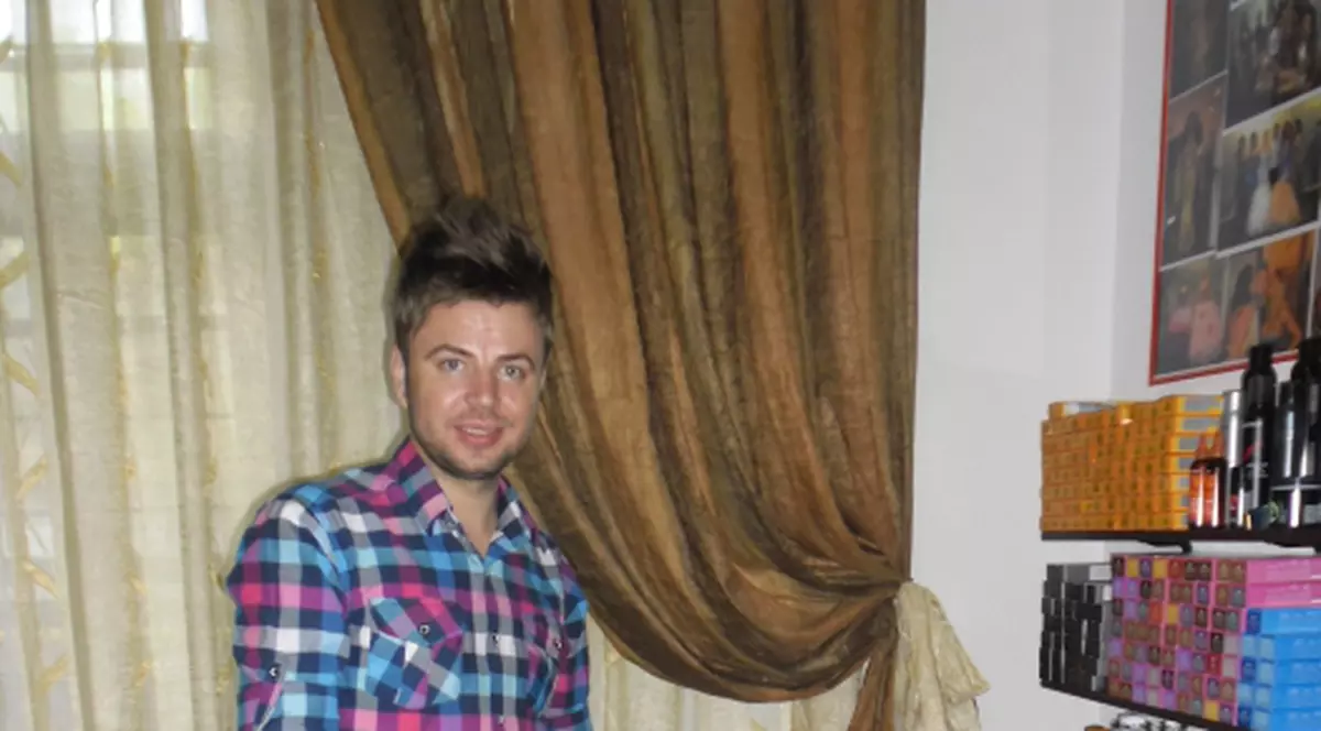 Uite ce surpriză le-a pregătit stilistul Florin Hentz vedetelor | FOTO