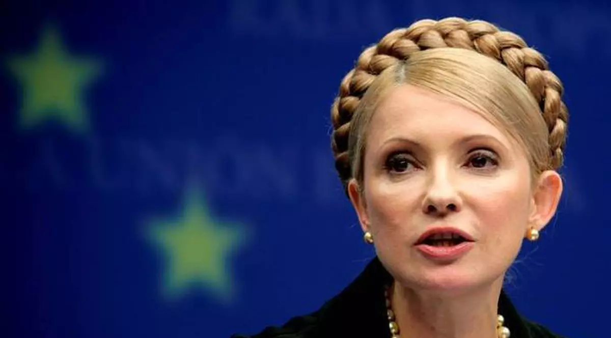 Băsescu intră în hora UE. E solidar cu Timoşenko