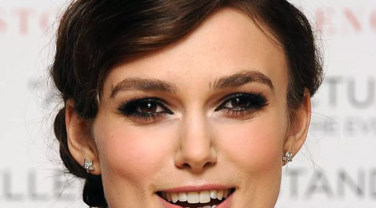 Keira Knightley se mărită. Actriţa s-a logodit cu James Righton