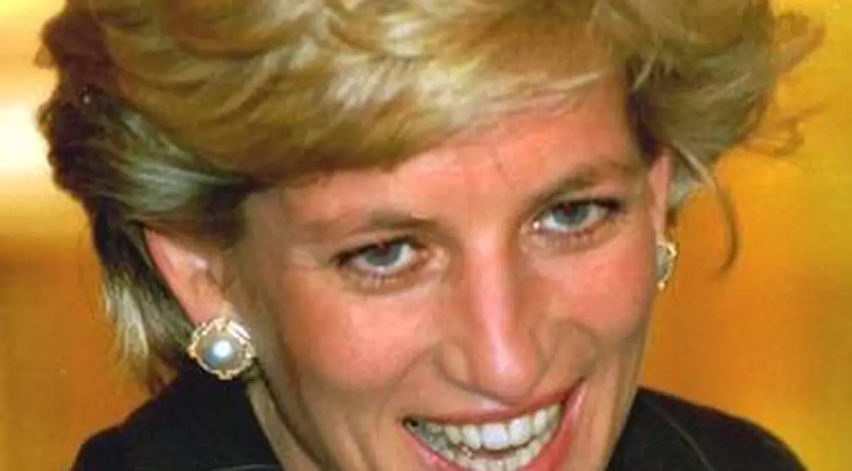 "Prinţesa Diana avea probleme mentale" Află ce a scris despre ea biografa familiei regale!