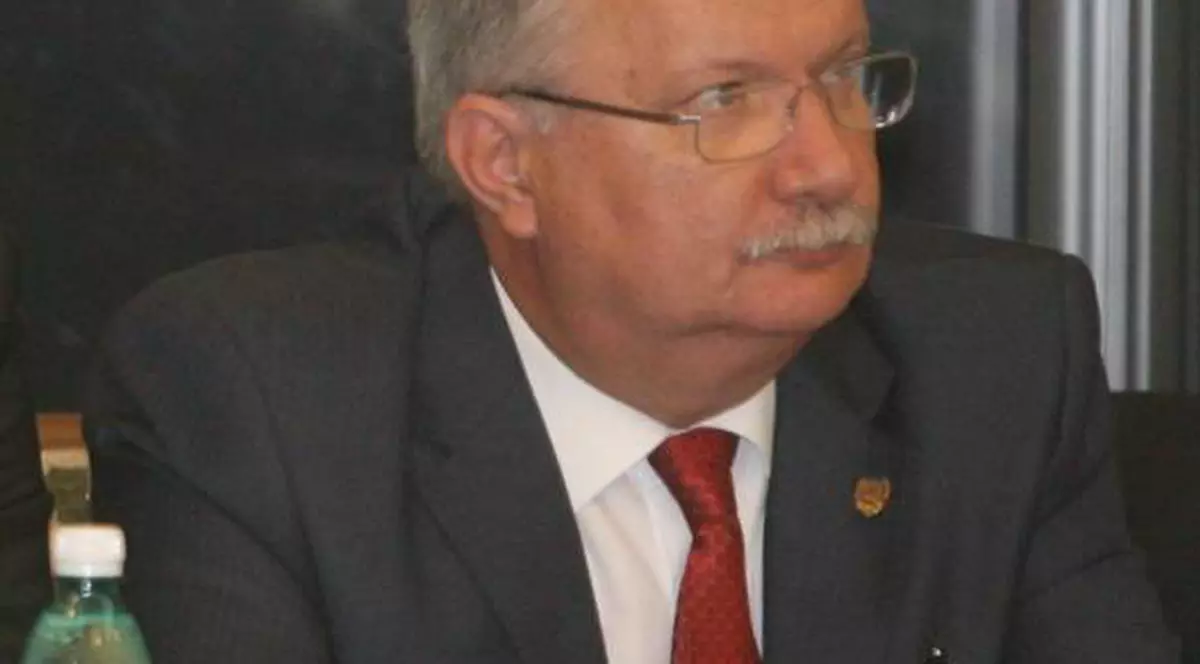 Ioan Mang, implicat într-un scandal de plagiat: ”Mă gândesc la demisie”