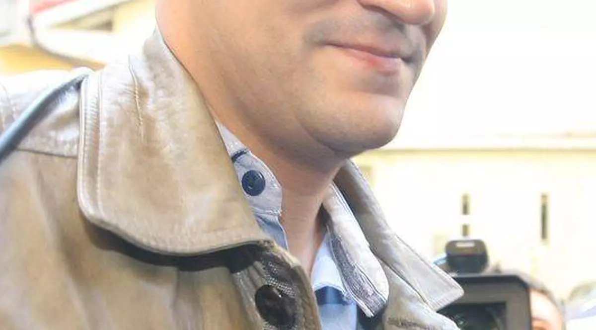 Iată care vedete SUNT DE PARTEA LUI Şerban Huidu şi care sunt cele care îl PUN LA ZID, după tragedia din 2011! 