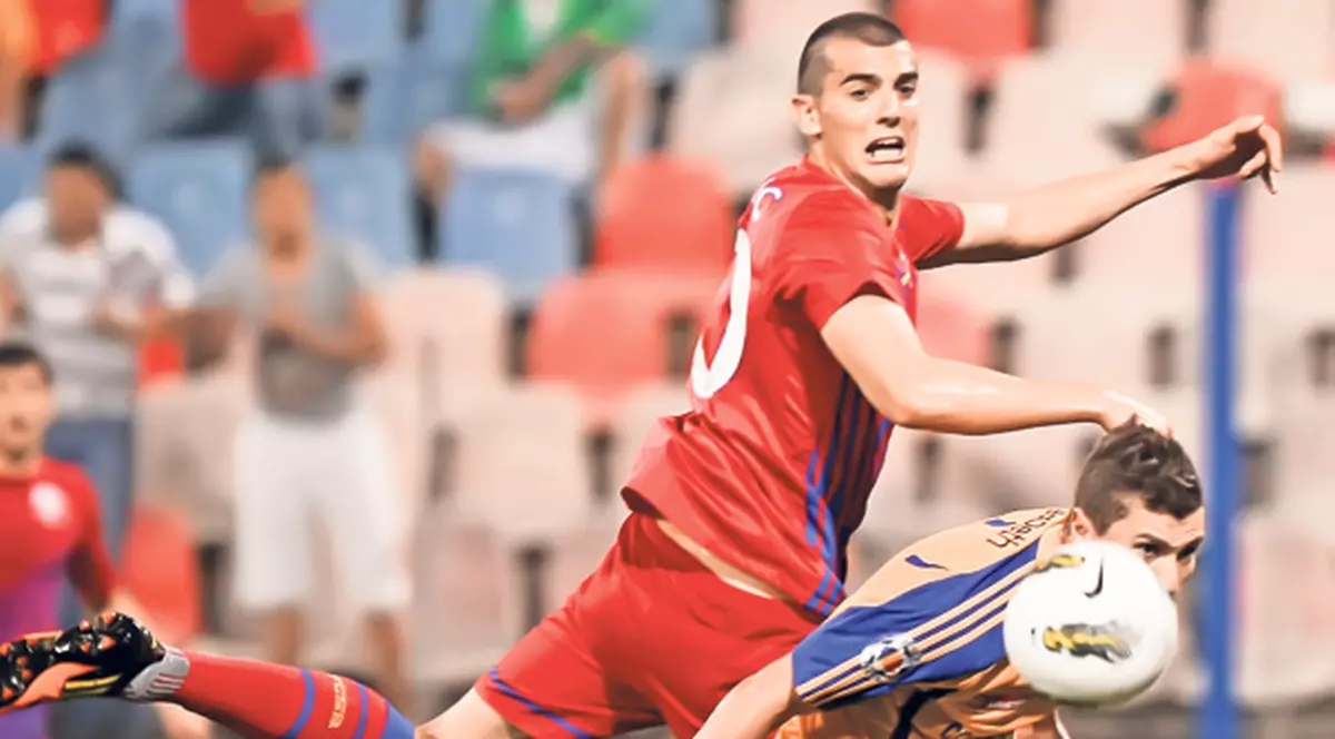 PETROLUL - STEAUA 1-2. Becali: "Batem CFR şi campionatul s-a terminat, sărbătorim titlul"