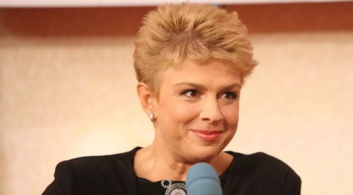 Teo Trandafir, mesaj pentru invitații de la nunta ei:  "Urăsc furatul miresei! Puteți fura pe cine vreți, dar nu pe mine!"