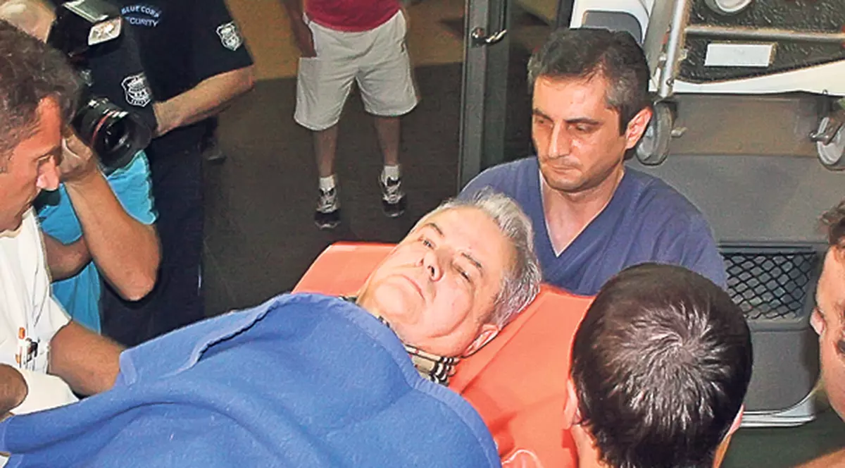 Năstase s-a împușcat | Așa a intrat glonțul în el!