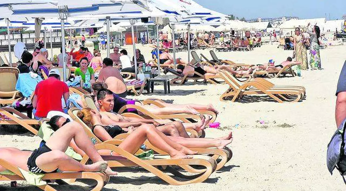 Cum poţi primi gratuit 1-2 nopţi de cazare la mare