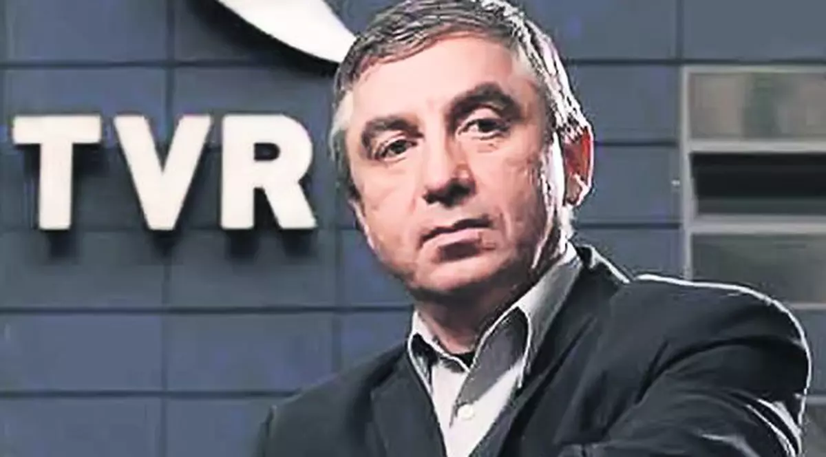 Din cauza lor nu vedem meciurile de la EURO 2012