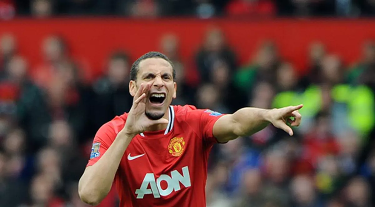 Blatter şi Platini, criticaţi dur