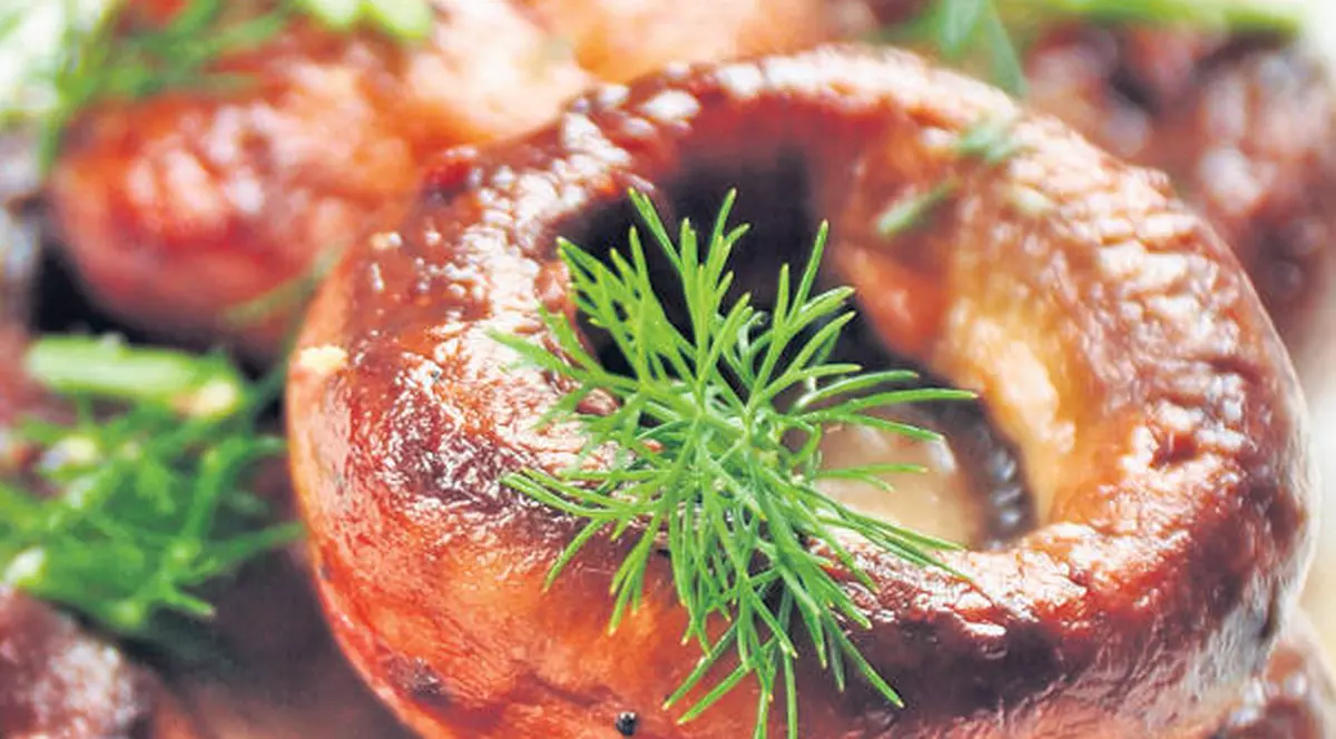 Minitarte cu ciuperci