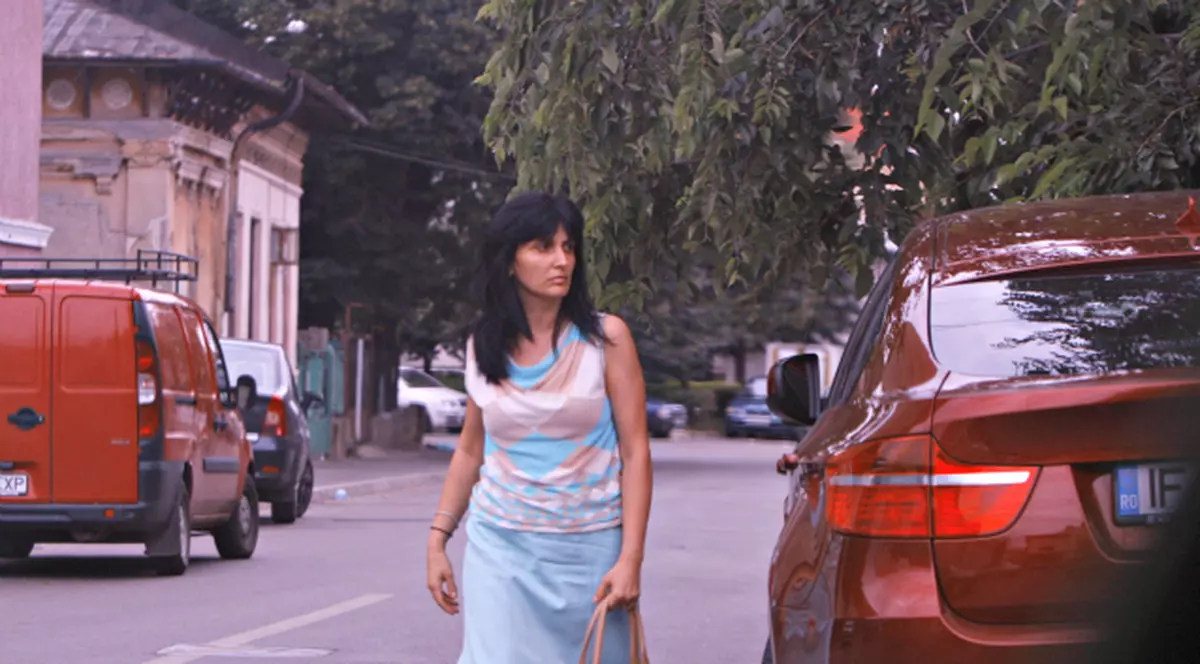 Când Gigi sărbătorea la Athos, soţia era supărată, prin Capitală