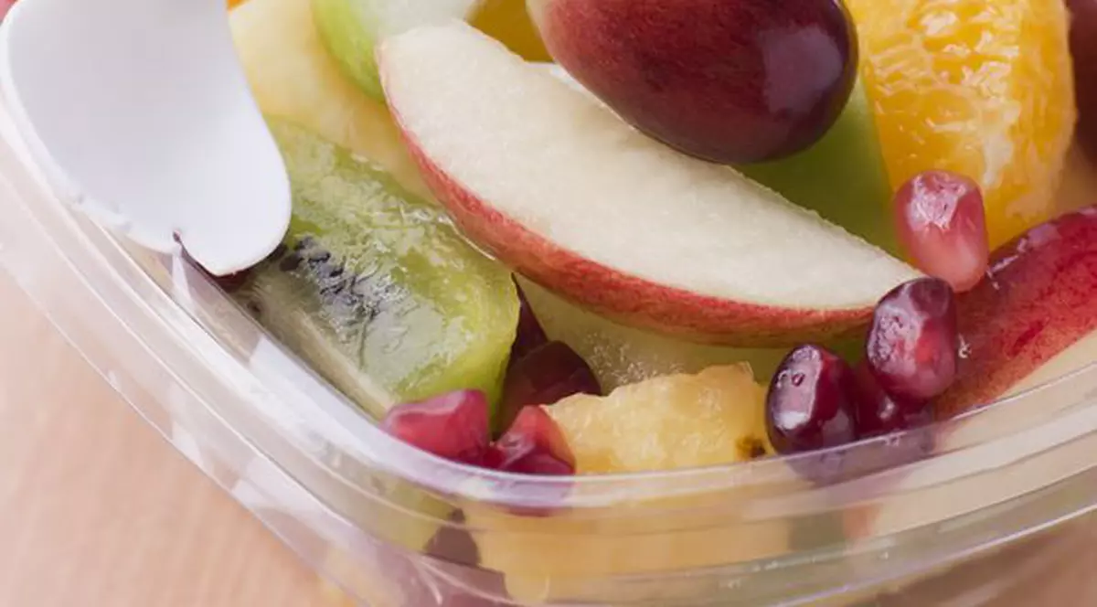 Ce alimente trebuie să consumăm pe timp de caniculă?