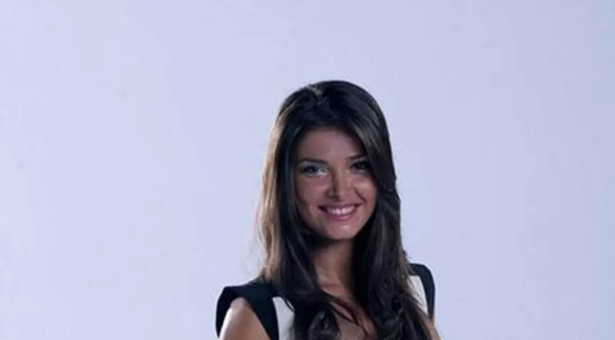 Alina Puşcaş: "Iubitul mă preferă goală..."