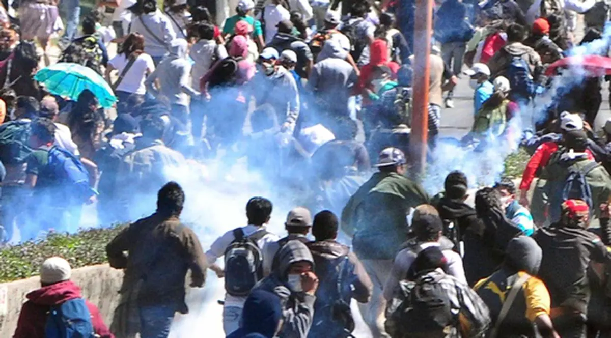 Mineriadă în Bolivia! Ciocniri violente între polițiști și protestatari, pe străzile capitalei 