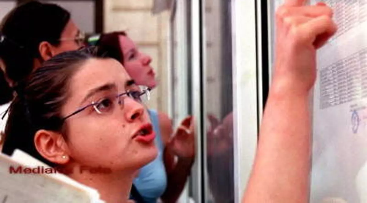 EVALUAREA NAŢIONALĂ 2012. Aici vezi rezultatele la Evaluare, în secunda în care apar! 