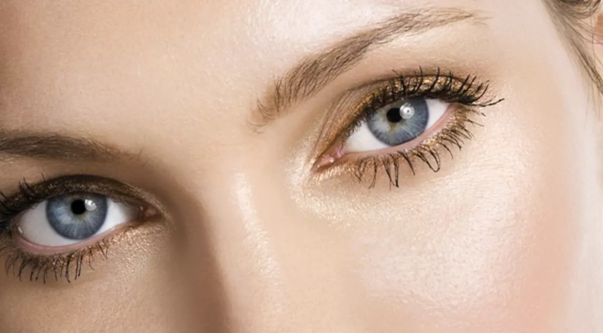 Cum previi strălucirea feţei