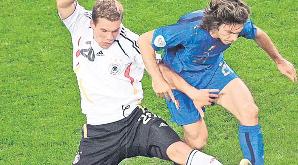 EURO 2012 | Florin Răducioiu crede că Germania se va califica în finală