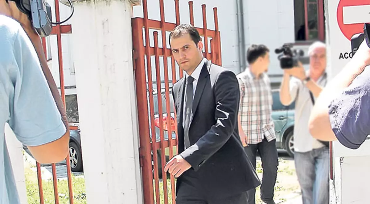 Rudele victimelor i-au cerut 800.000 de euro lui Huidu