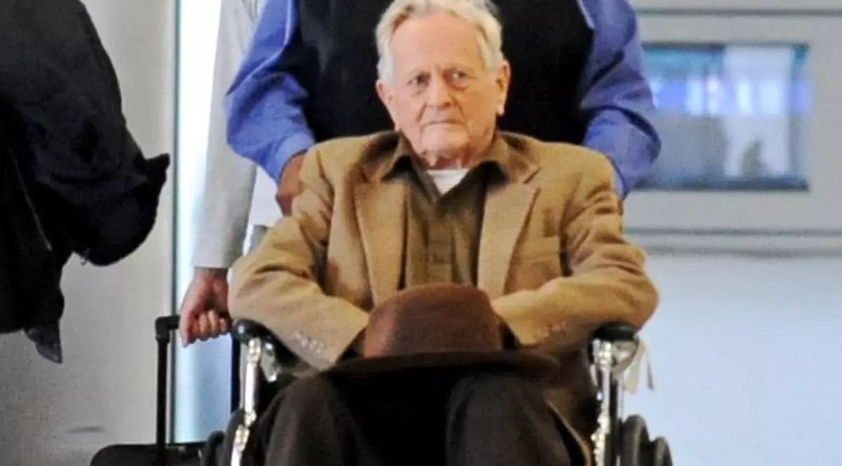 Tatăl lui Mel Gibson divorţează la 93 de ani. Te mai miri că actorul are o viaţă sentimentală zbuciumată?!