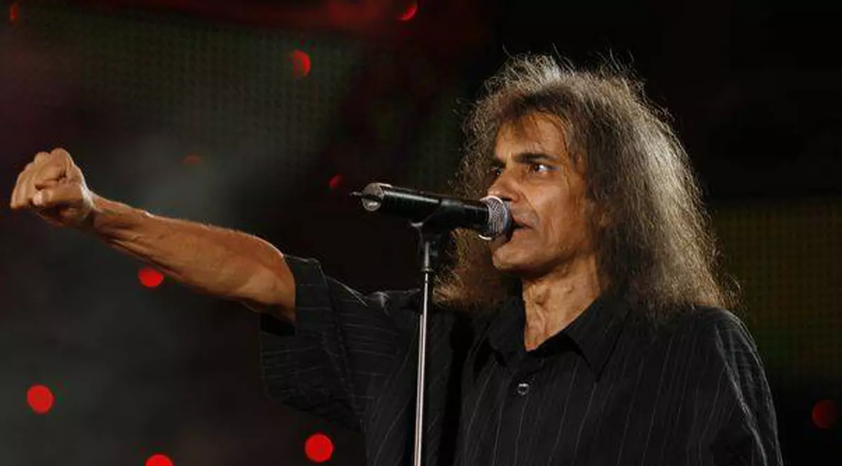 Restricții de circulație în Capitală, cu ocazia concertul aniversar "Iris 35 de ani"