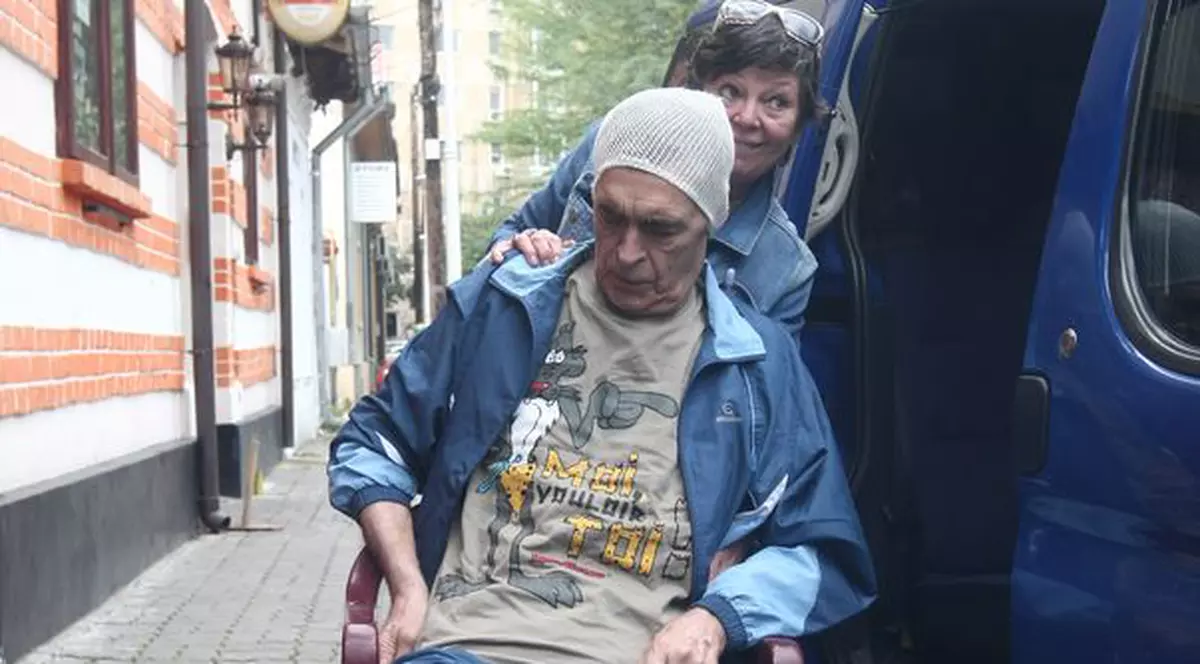 Iurie Darie, operat din nou. Starea lui este gravă