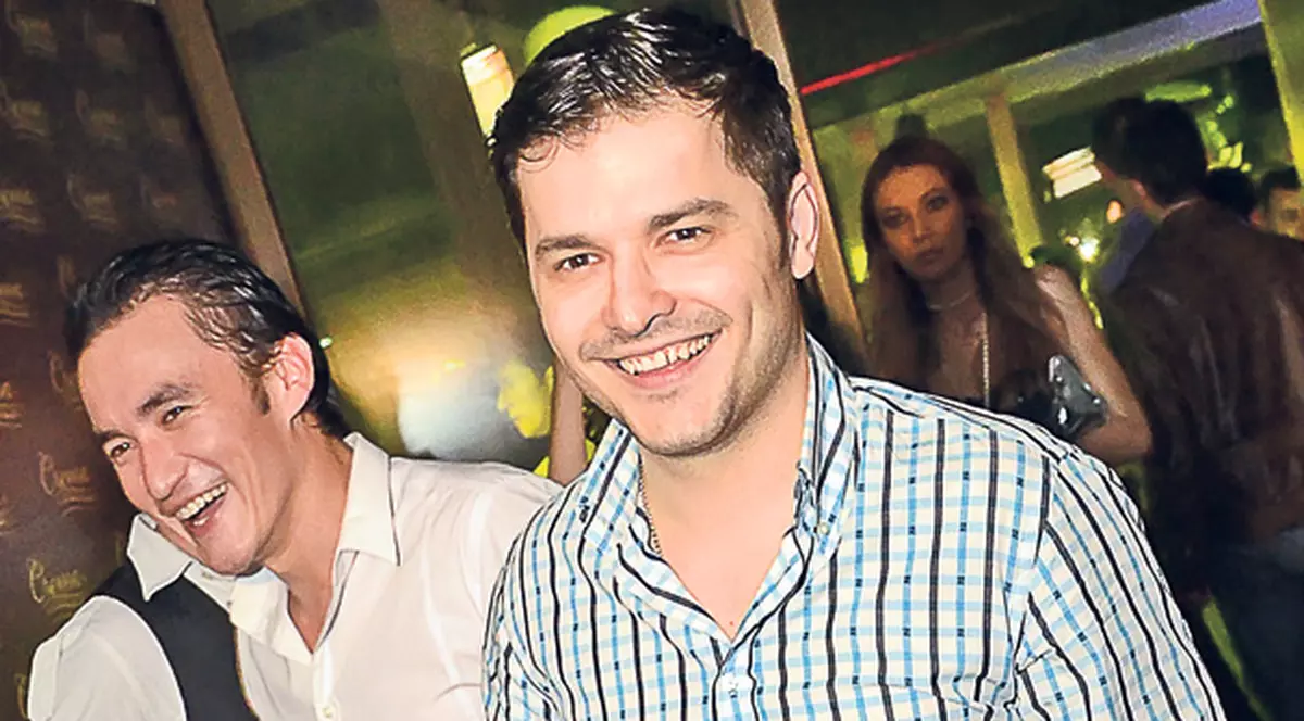 Vârciu are ceas de 80.000 €. Fostul membru al trupei LA s-a dat în stambă, în club, la mare