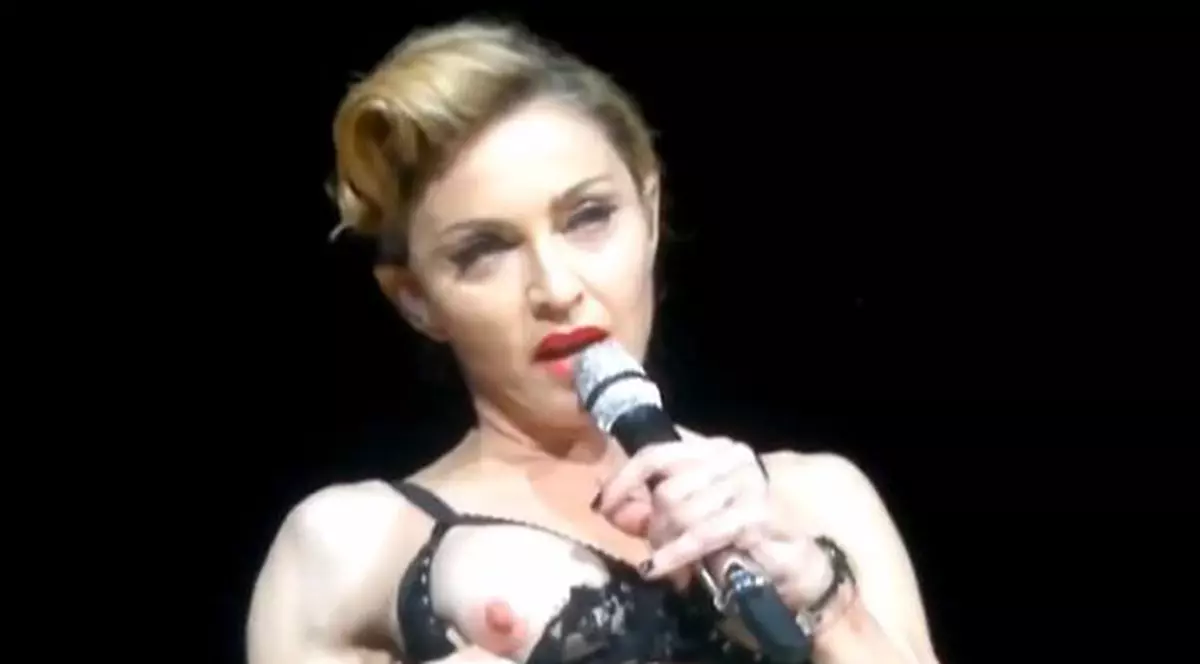 SFÂRCURILE MADONNEI, aşa cum nu le-ai mai văzut... în cel mai mic DETALIU! FOTO