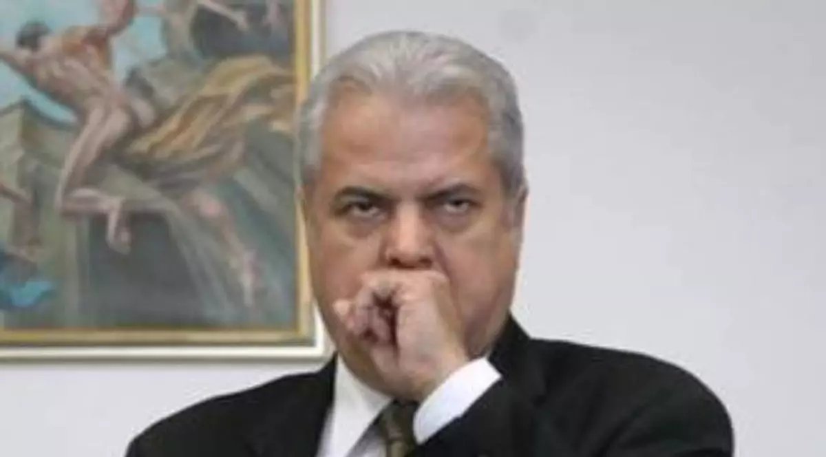 Cine este colegul de celulă al lui Adrian Năstase. Dovada că soarta îți poate râde în nas ... în hohote! 
