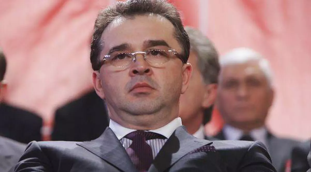 Polițiștii din Buzău l-au lăsat pieton Marian Oprișan