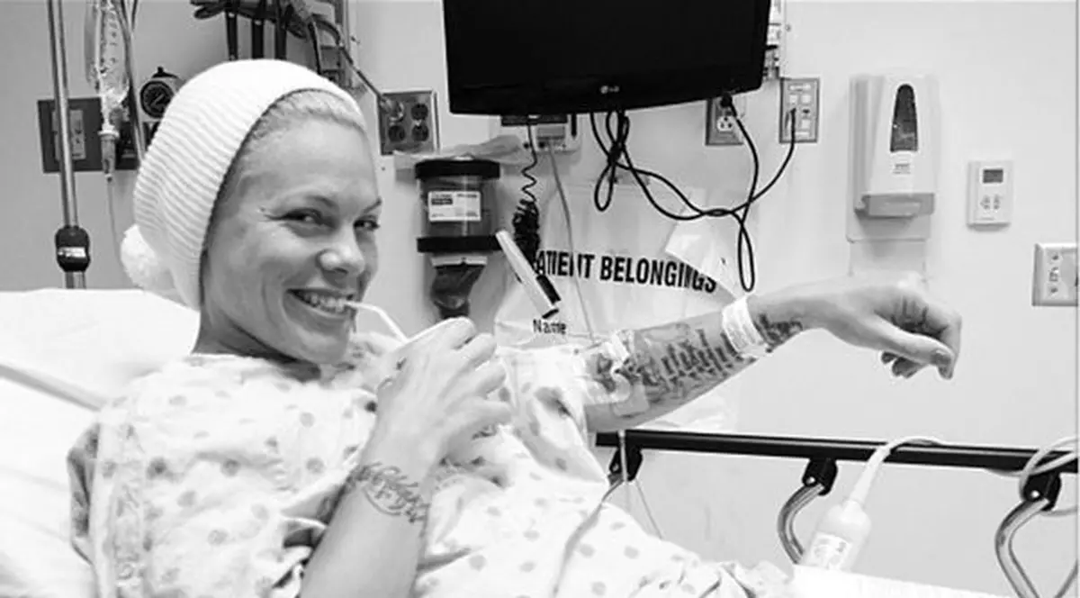 Pink, internată de urgență. Află ce a pățit!