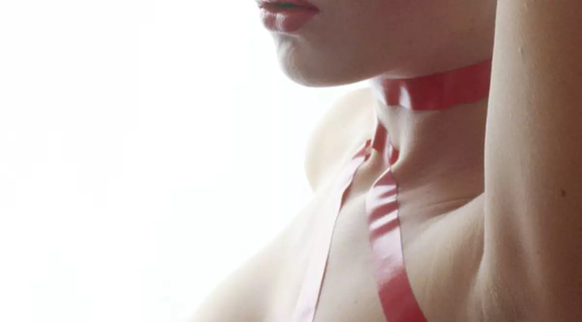 Studiu: Controversatele silicoane PIP nu sunt toxice, dar se rup repede