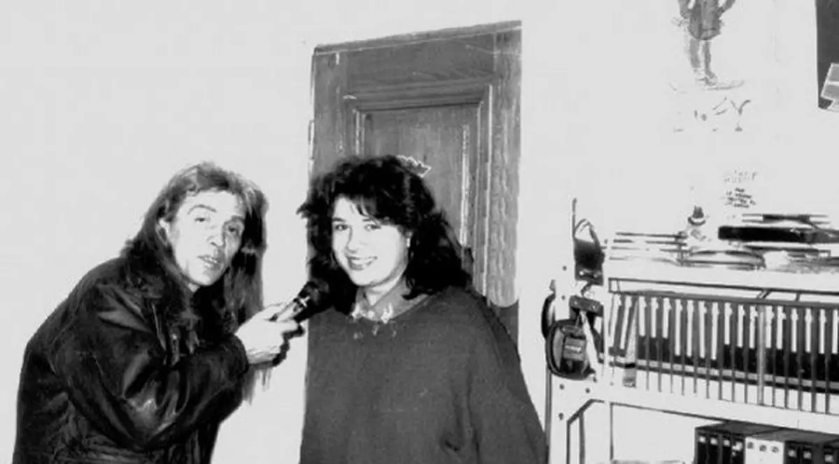 Teo Trandafir se căsătoreşte azi! Uite cum s-a schimbat vedeta de-a lungul anilor