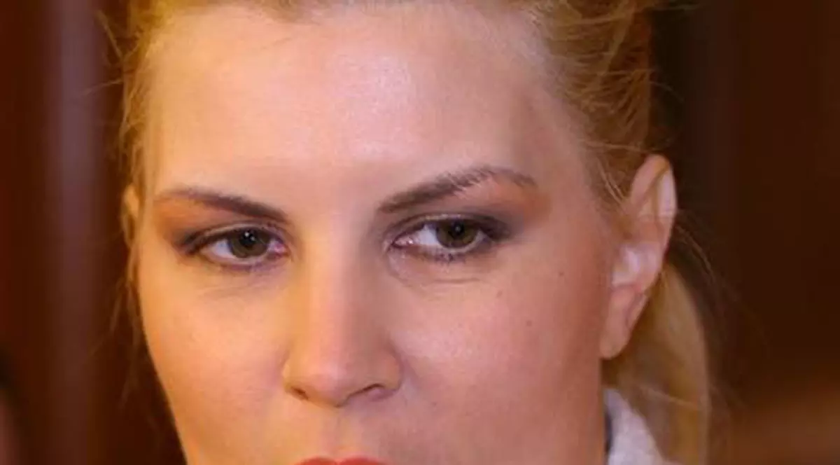 Elena UDREA a vrut să INTERZICĂ prezenţa presei la deschiderea urnelor