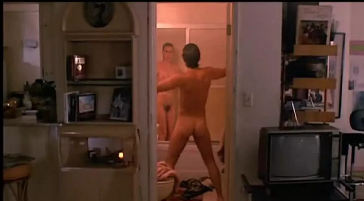 SCENELE XXX cu unul dintre cei mai frumoşi bărbaţi din lume. Imaginile care îl vor urmări pentru totdeauna! FOTO