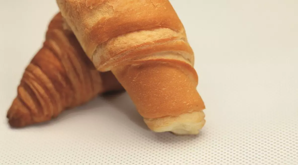 REȚETĂ | CORNURI CU MERE