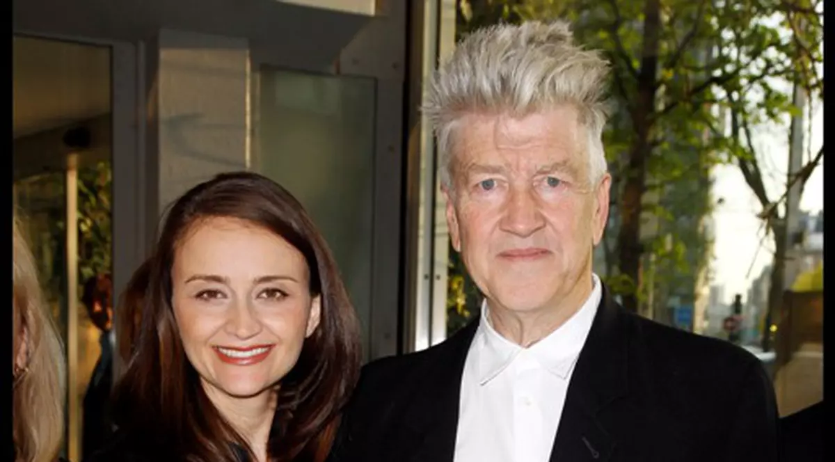Căsătorit a patra oară, David Lynch va deveni din nou tată, la vârsta de 66 de ani