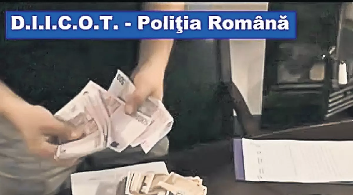 Anchetatorii din dosarul evazioniştilor au cărat saci cu bancnote din casele bandiţilor. Au numărat banii o zi şi-o noapte! 