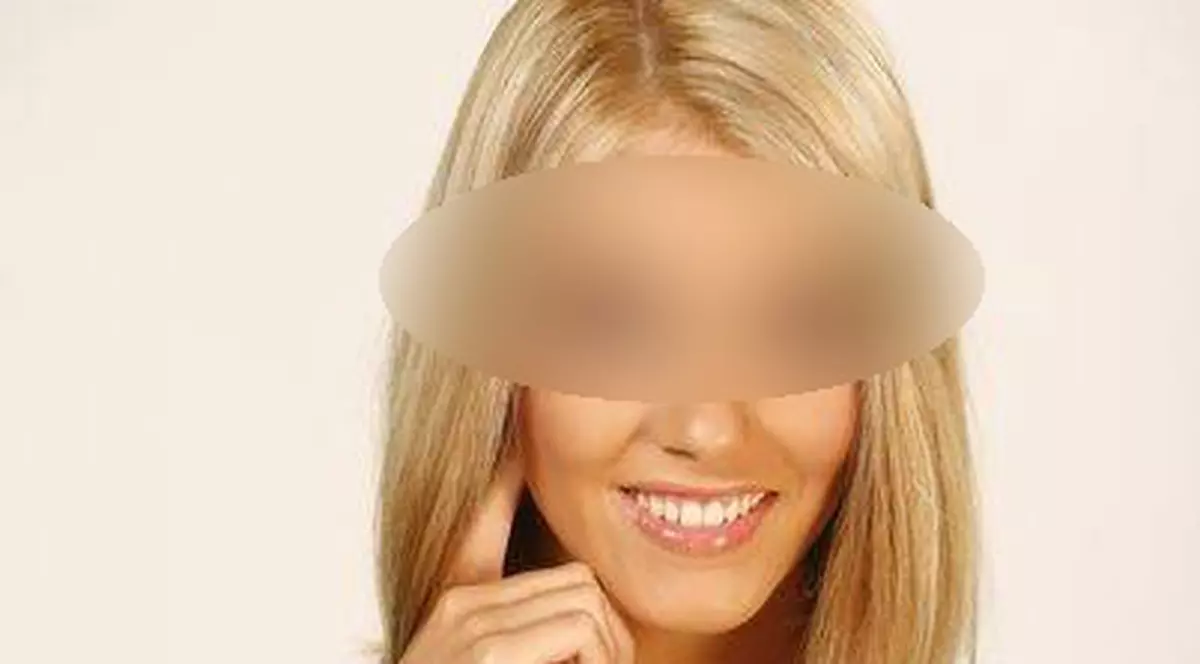 Cea mai tare metodă de îngrijire a unghiilor FRIGE. Vezi ce vedetă de la noi o folosește!