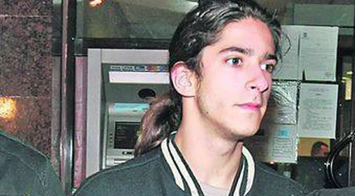 ANDREI PLĂCINTĂ a primit şase ani de PUŞCĂRIE cu EXECUTARE 