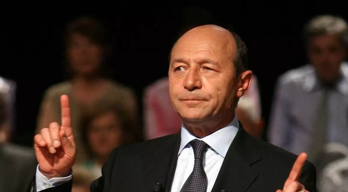 SURPRIZA LUI BĂSESCU. Ce MUTĂRI pregăteşte preşedintele azi, în ZIUA SUSPENDĂRII